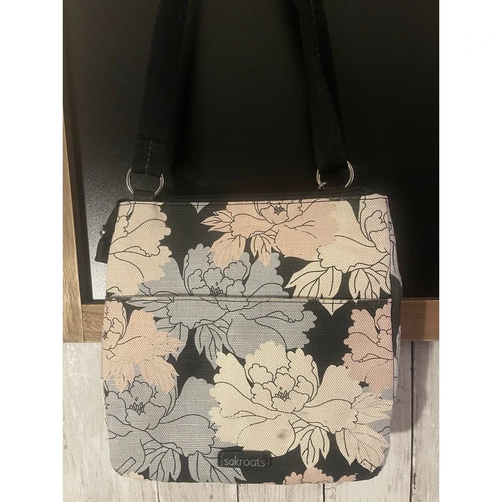 SAKROOTS BRAND BLACK PEONY PURSE CTM15